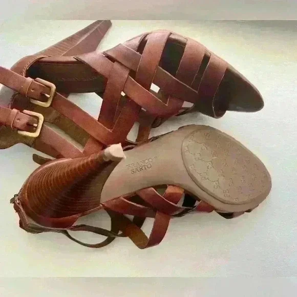 Franco Sarto brown sandals - Picture 4 of 9